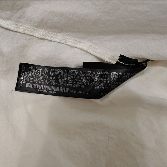 Zara Premium Embroidered Parrots Red and Cream Resort Mini Dress Crew Neck Sz L - Picture 10 of 10